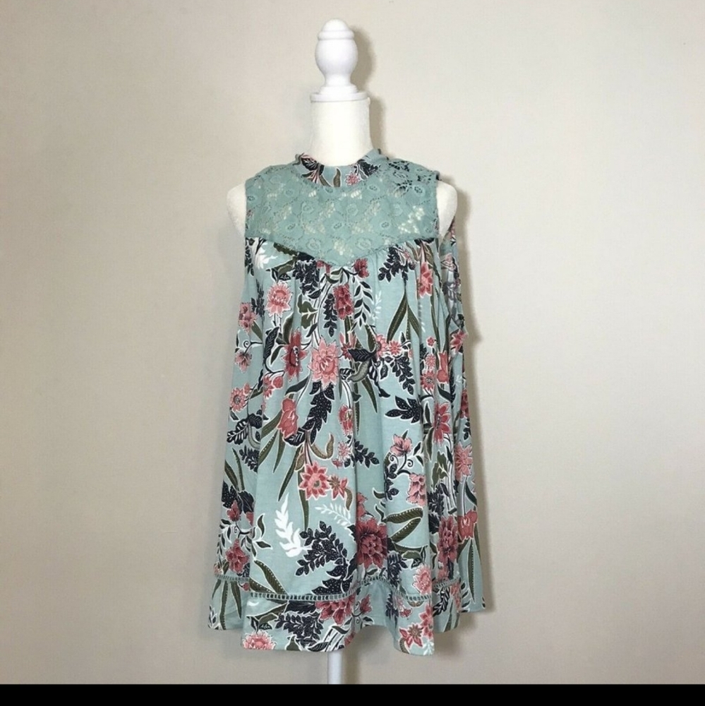 Angels Womens XL top sleeveless tunic shirt floral